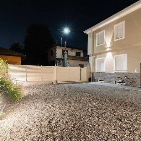 Residence Locatelli Rho Bagian luar foto