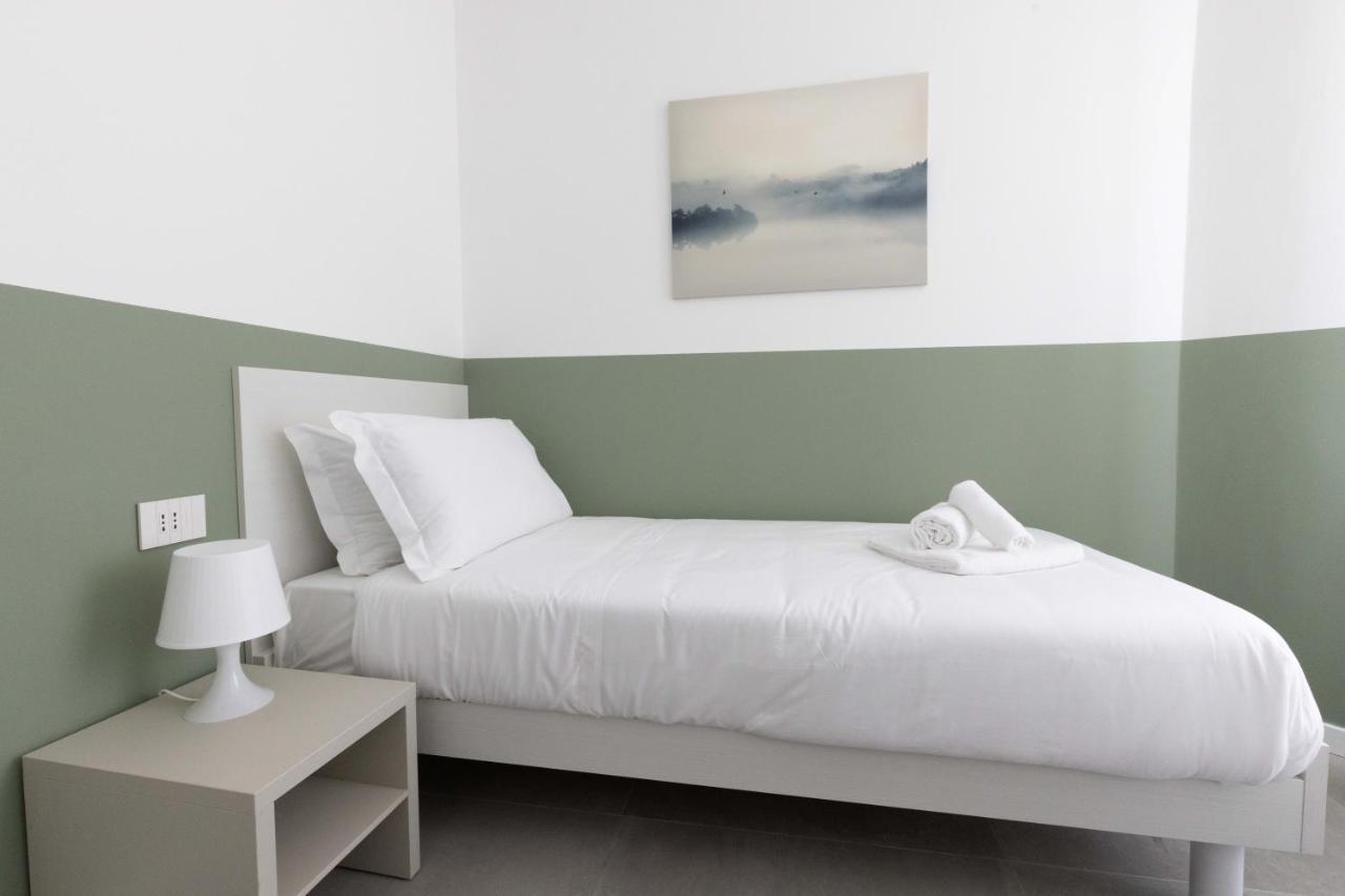 Residence Locatelli Rho Bagian luar foto