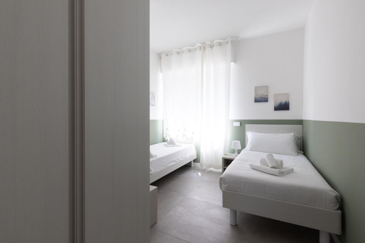 Residence Locatelli Rho Bagian luar foto