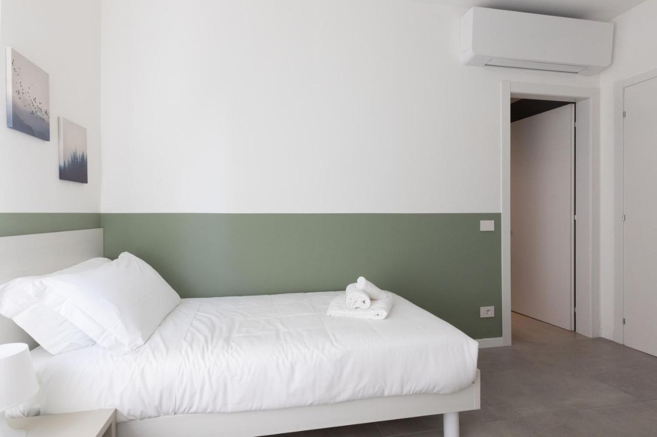 Residence Locatelli Rho Bagian luar foto