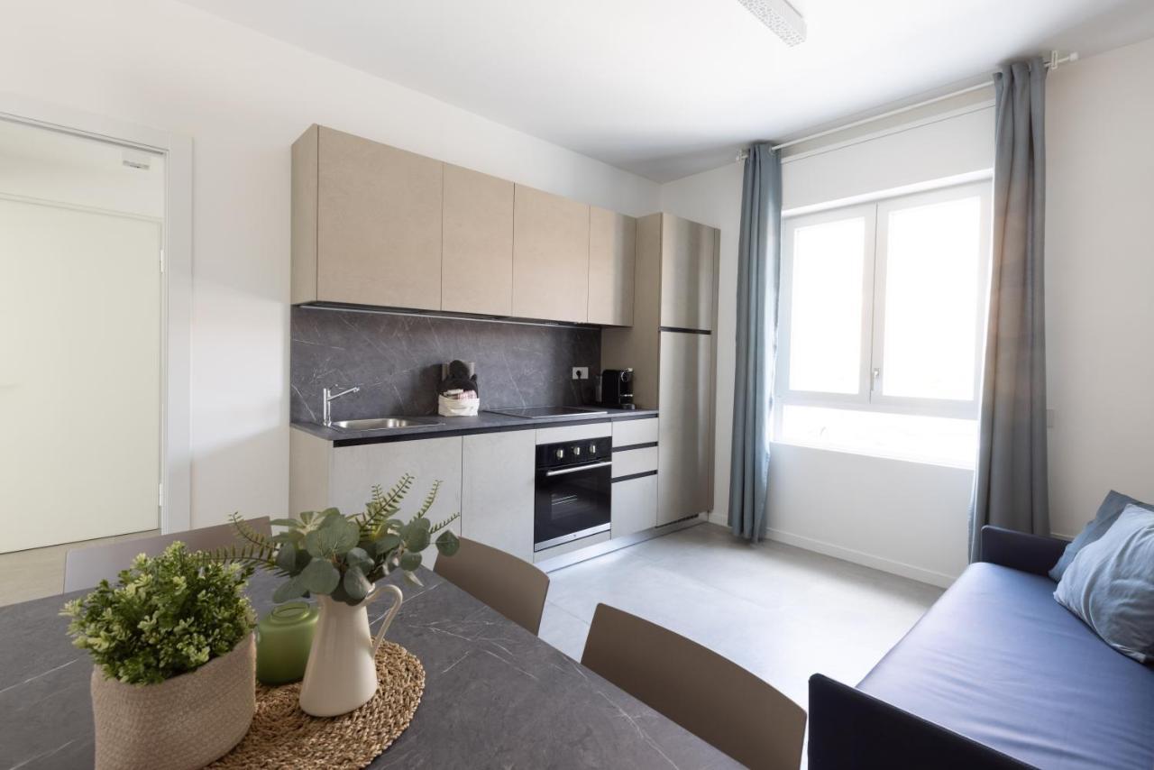 Residence Locatelli Rho Bagian luar foto