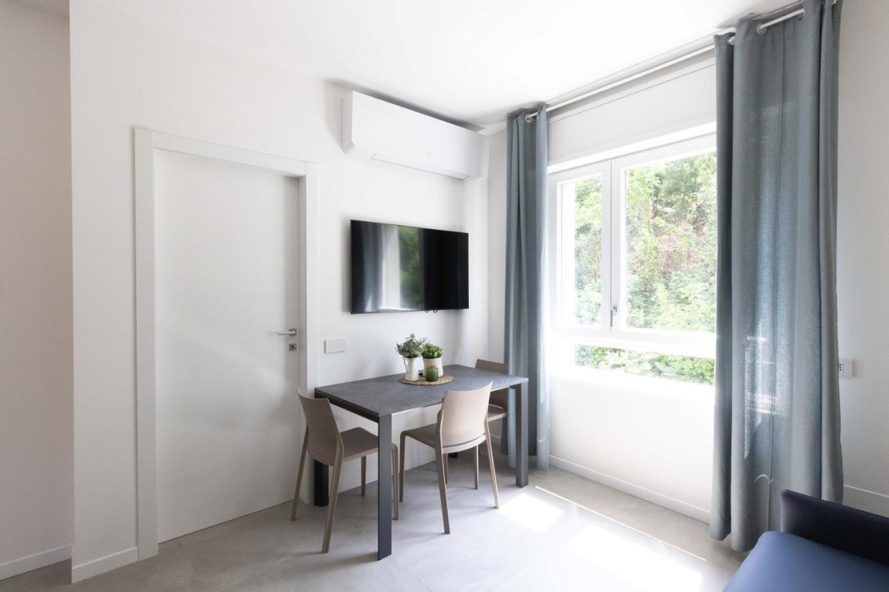Residence Locatelli Rho Bagian luar foto