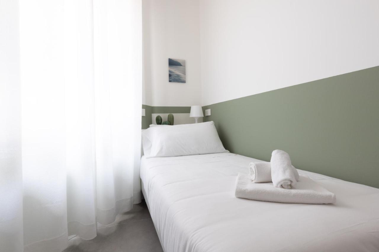 Residence Locatelli Rho Bagian luar foto