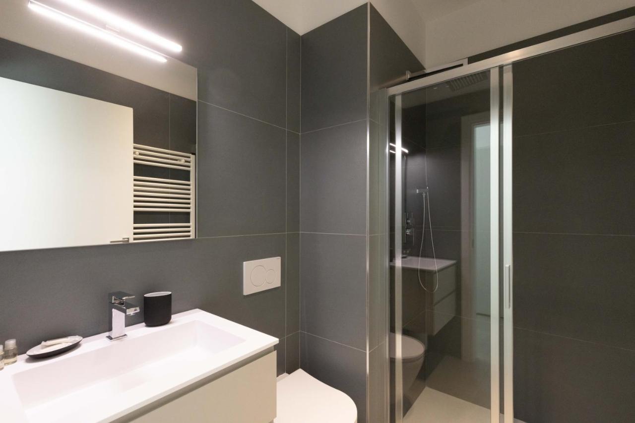 Residence Locatelli Rho Bagian luar foto